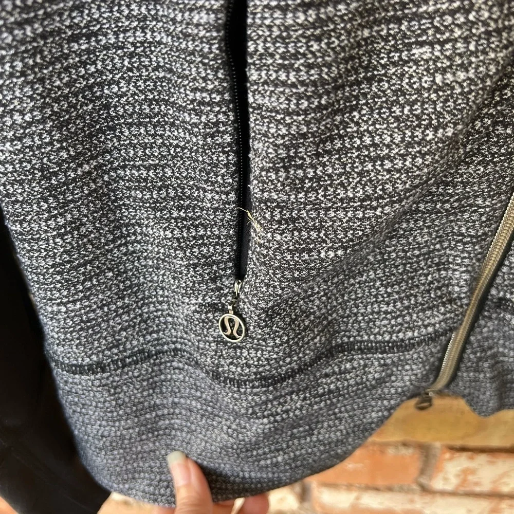 Lululemon Daily Yoga Jacket Reversible Slub Denim Purple Haze